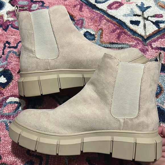 Bp Niya Lug Bootie - Picture 3 of 6